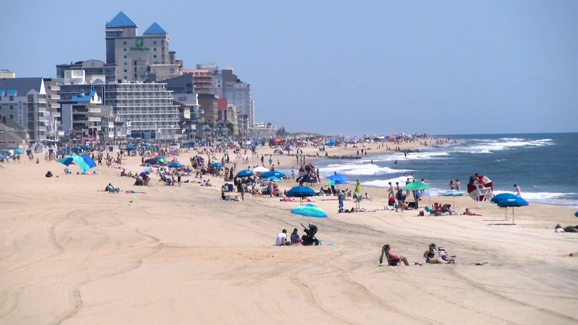 UPDATE: Ocean City passes new beach tent rules